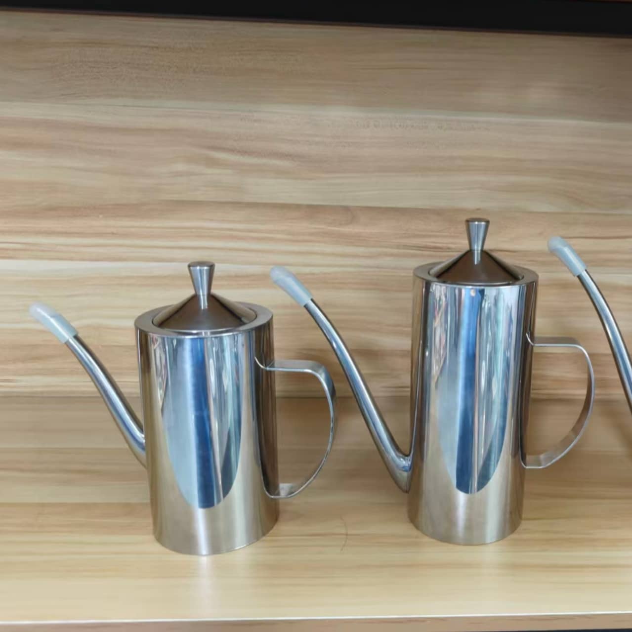 Straight-shaped Oil Dispenser