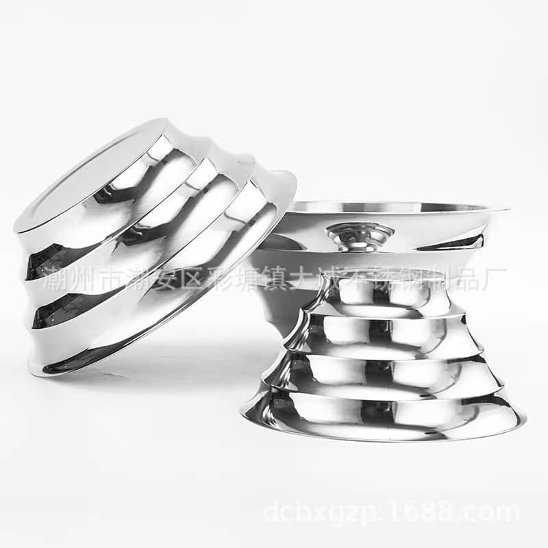 Stainless steel salad bowl
