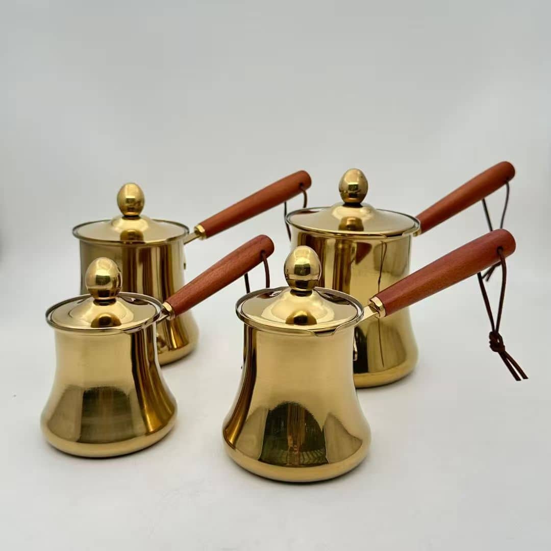 Stainless steel spill-proof milk pitcher