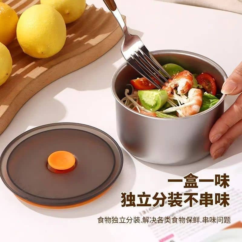 Round airtight container