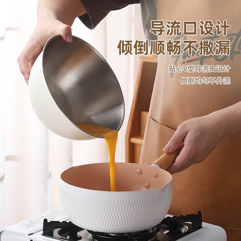 colored salad bowls