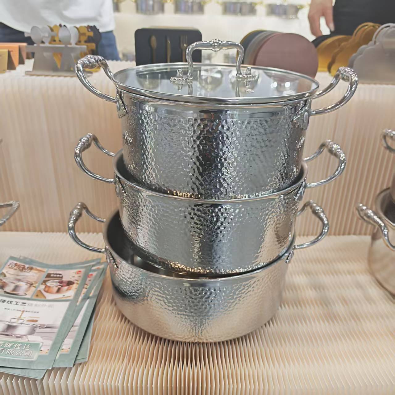 Three-layer clad cookware