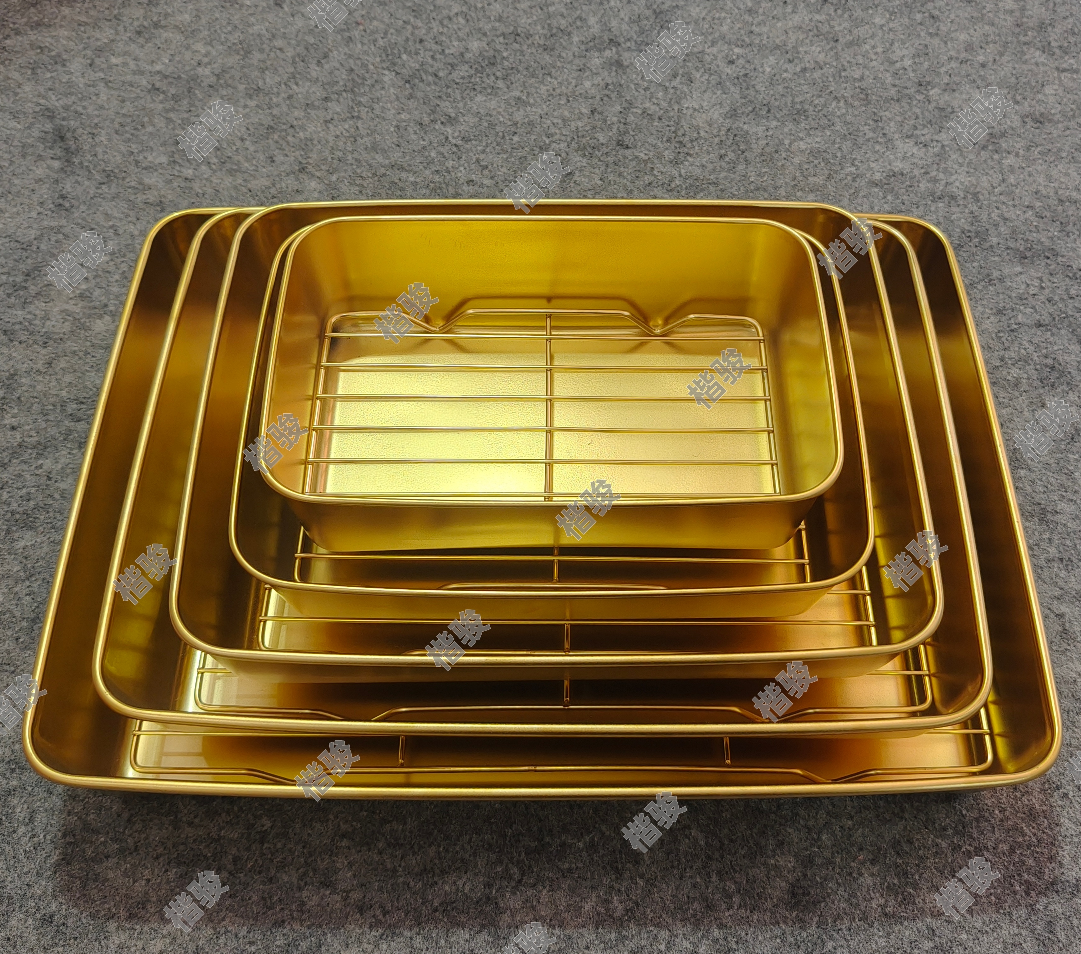 Square oil filter tray