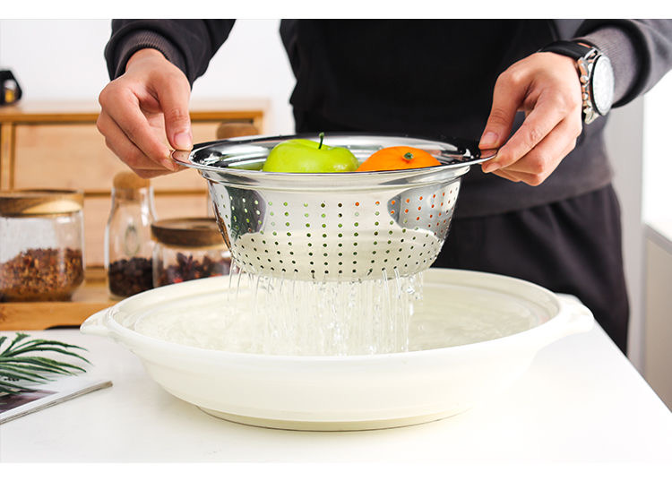 European-style vegetable washing colander