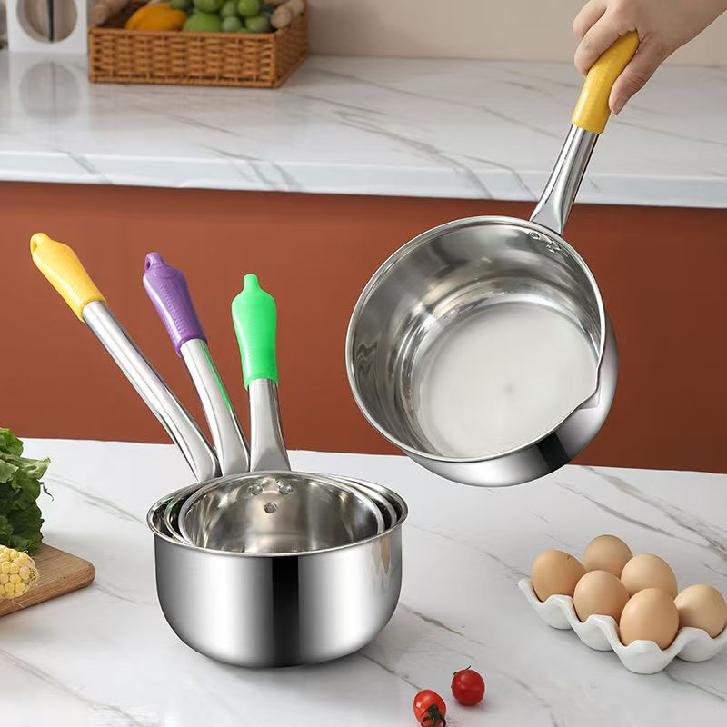 Plastic handle water ladle